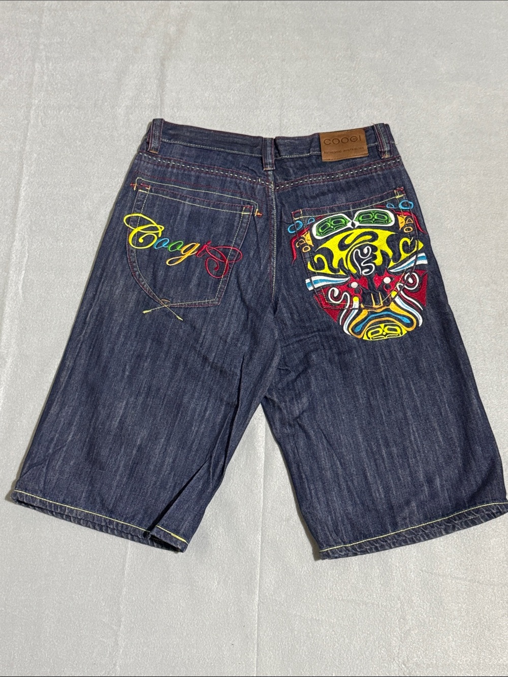 Vintage Y2K COOGI Mens Denim Shorts W36 Embroidered Logo Pockets Baggy Fit